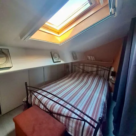 Pavillon Au Bord De L'etang Holiday home Gruissan